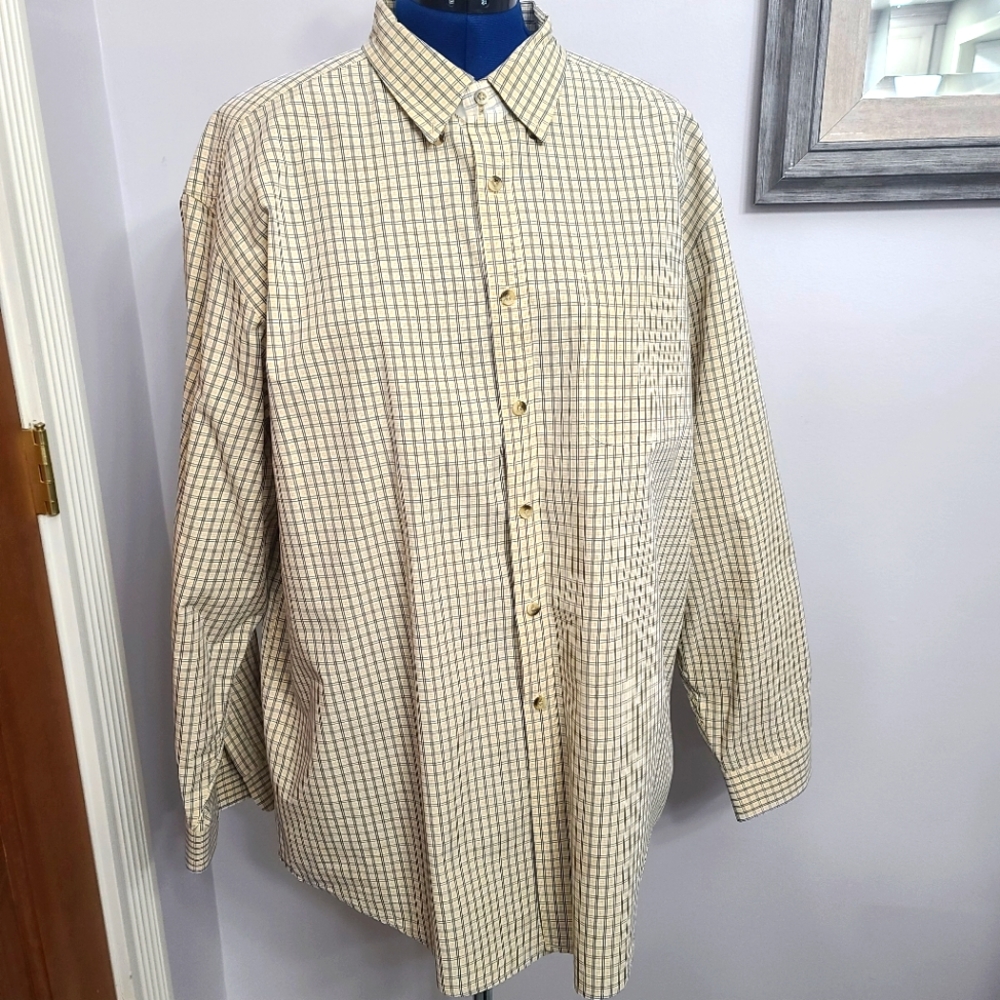 L.L.Bean Men's button down dress shirt